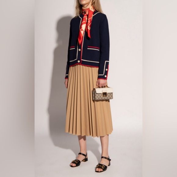 Gucci Black Sandals - Picture 2 of 8